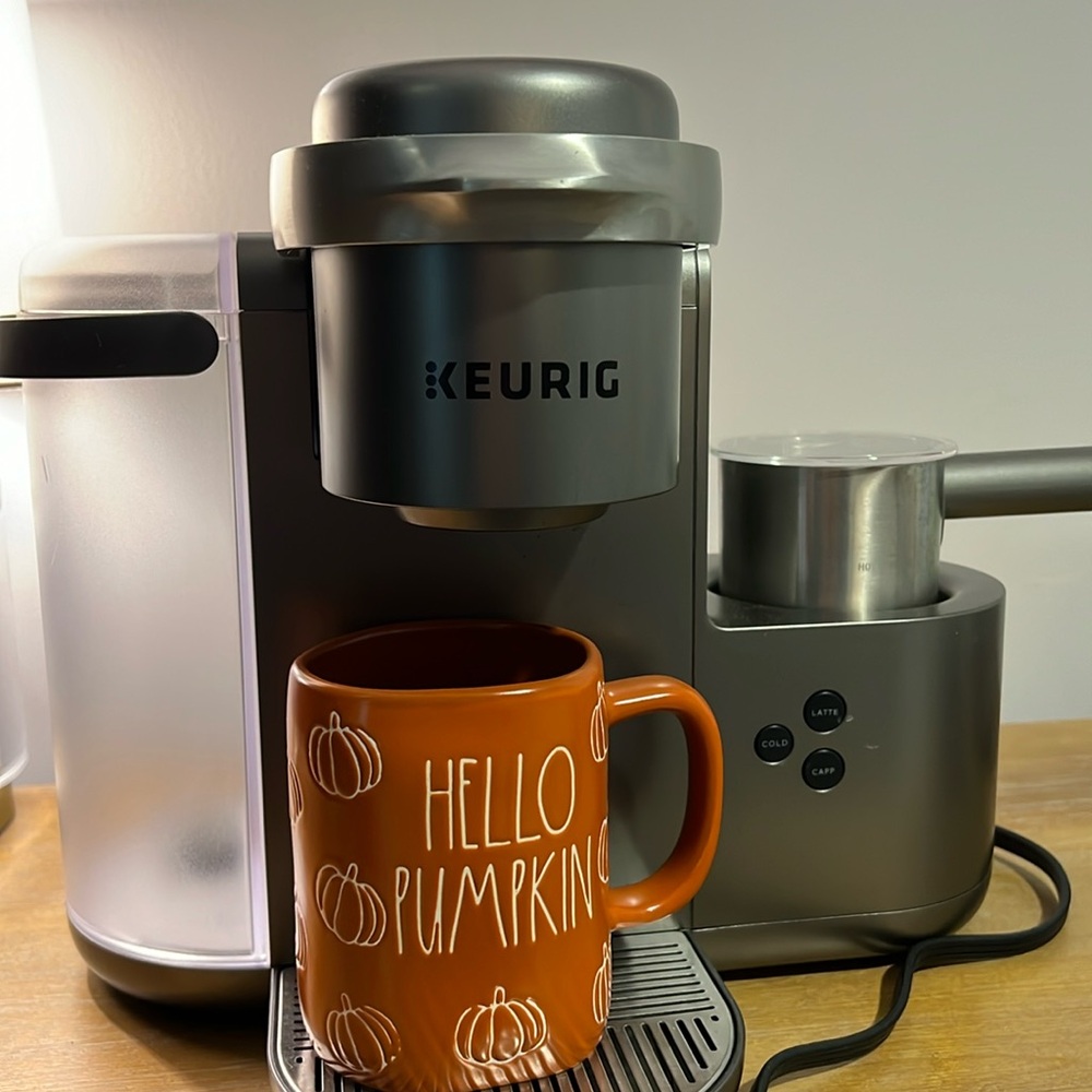 Keurig K-Café® Special Edition Single Serve Coffee Latte & Cappuccino Maker